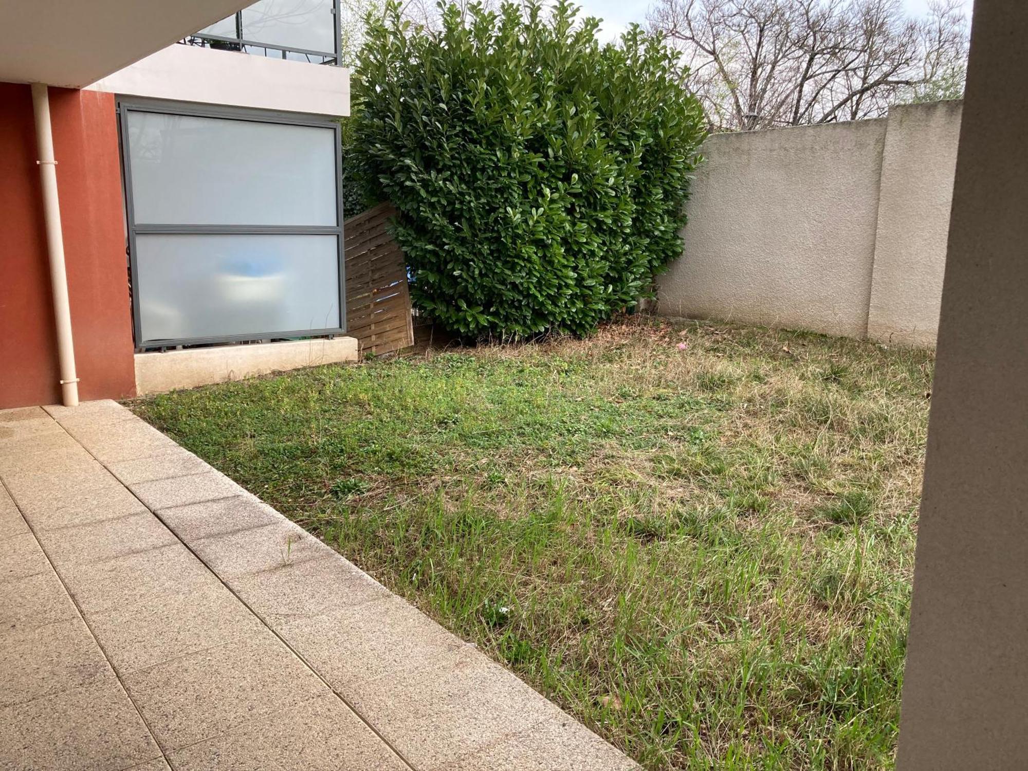 Comfort And Tranquility Near Lyon And Groupama Stadium, 4 Personnes Meyzieu Exterior photo